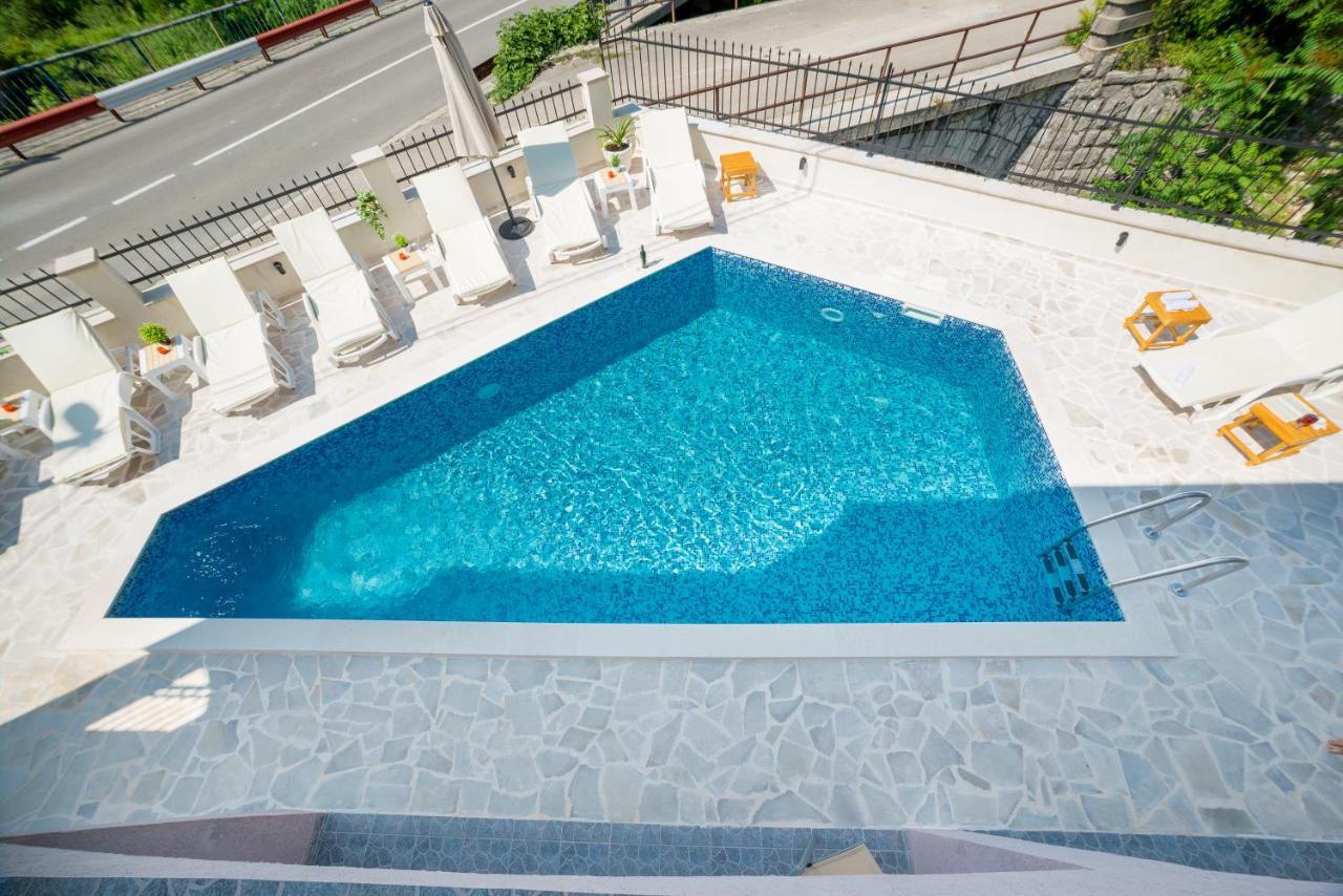 Boka Bay 2 Apartment Kotor Luaran gambar